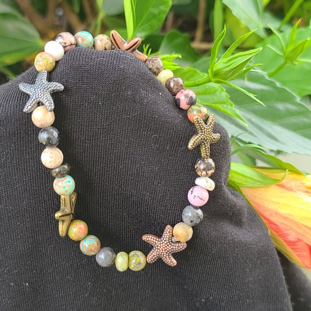 Boho beachy beaded elastic bracelet